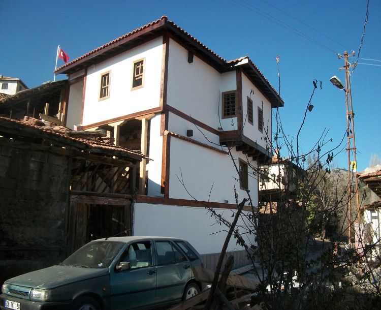 19.yy Yapımı Ayanlar Konağı Restorasyon